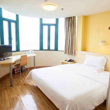 7Days Inn Zhongshan Li He Square Стая снимка
