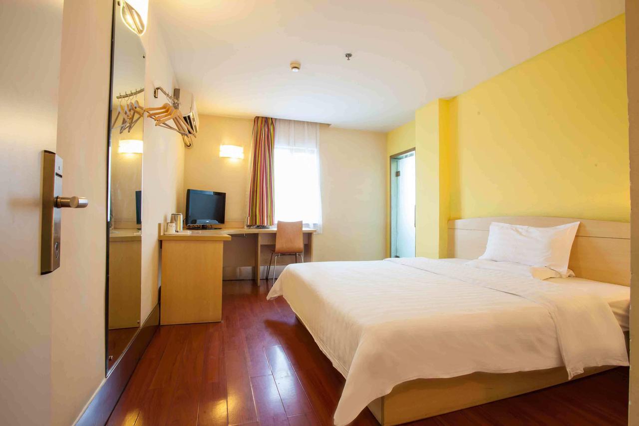 7Days Inn Zhongshan Li He Square Екстериор снимка