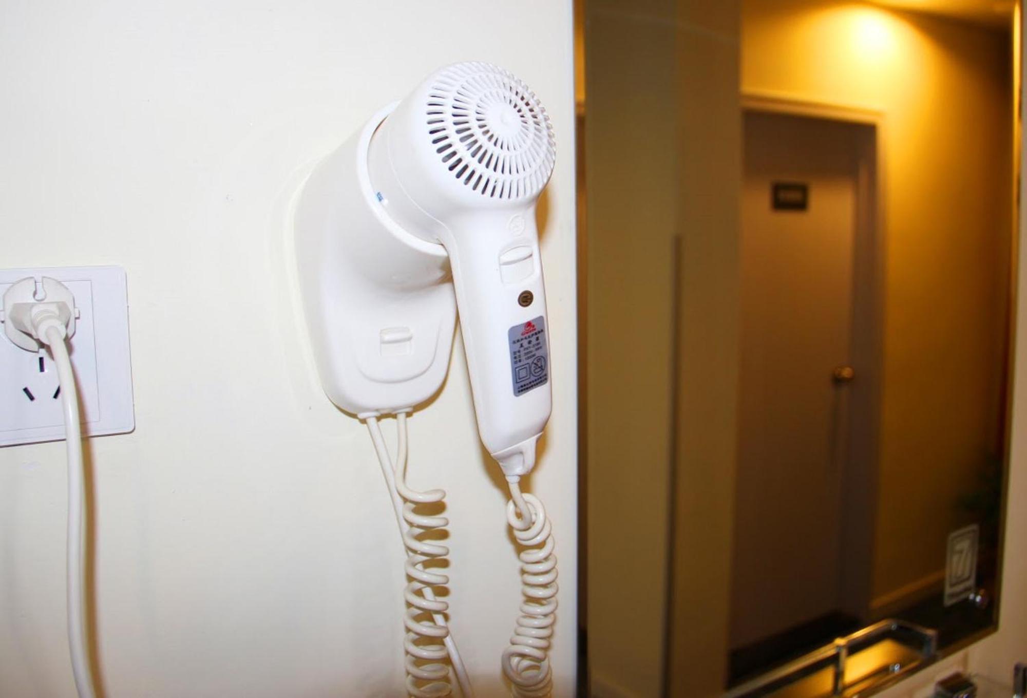 7Days Inn Zhongshan Li He Square Екстериор снимка