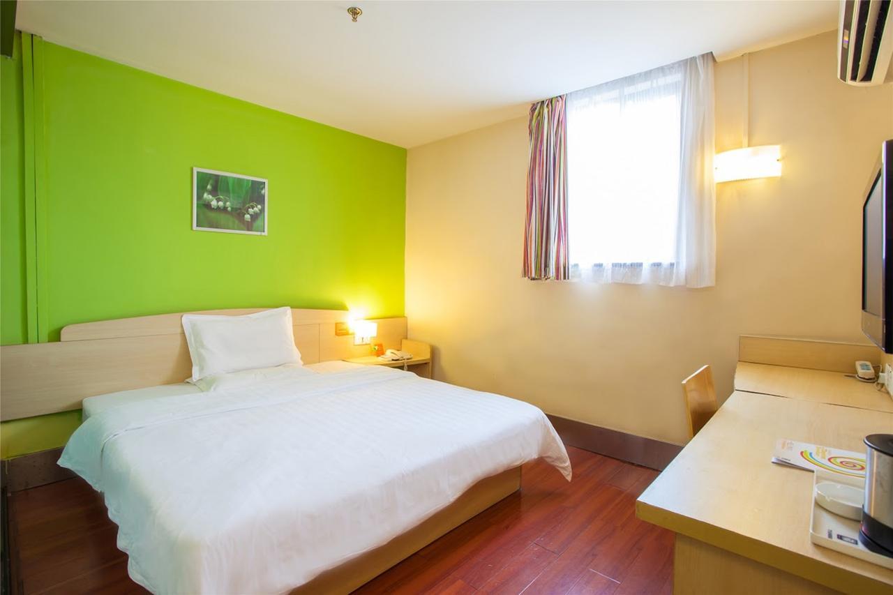 7Days Inn Zhongshan Li He Square Екстериор снимка
