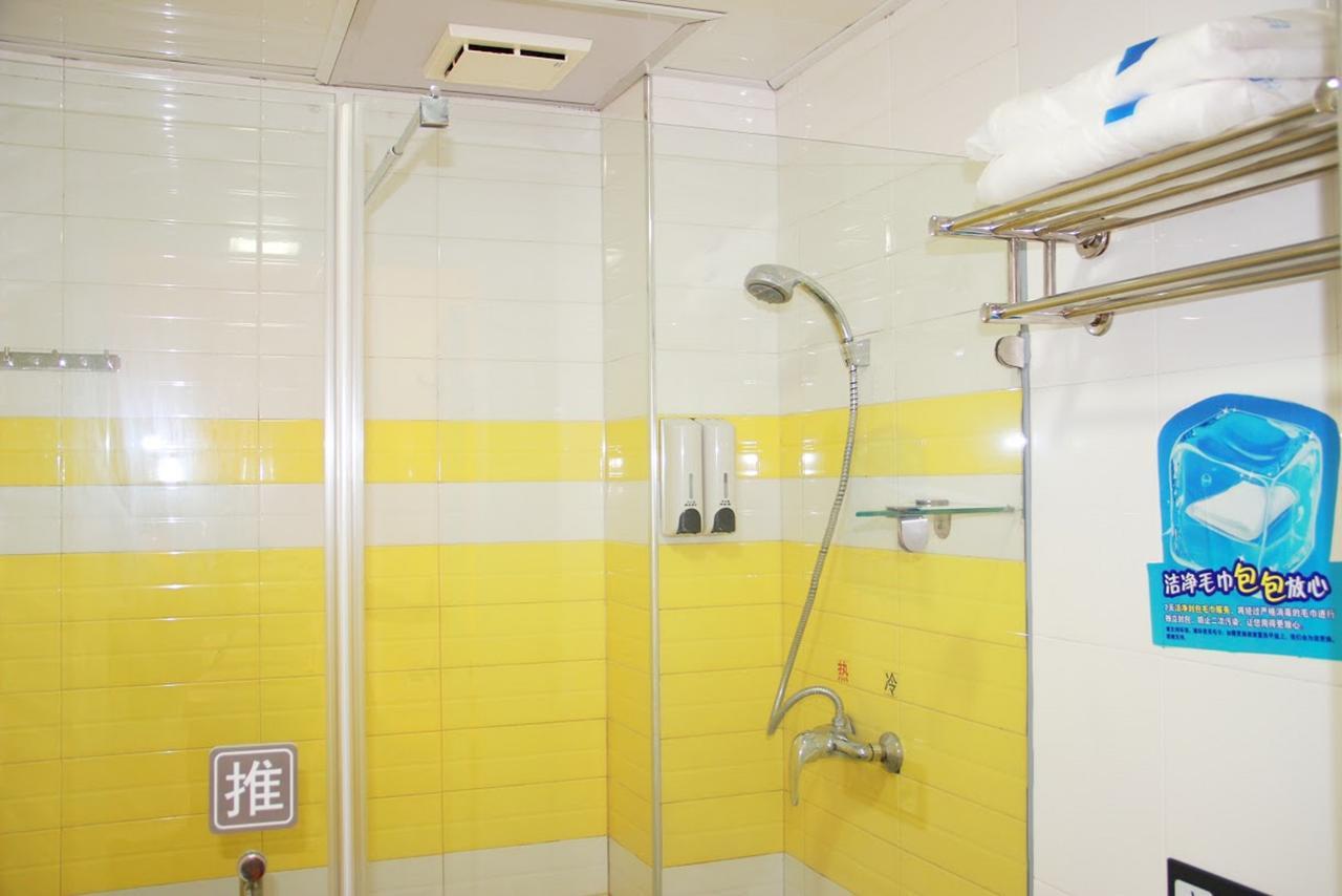 7Days Inn Zhongshan Li He Square Екстериор снимка